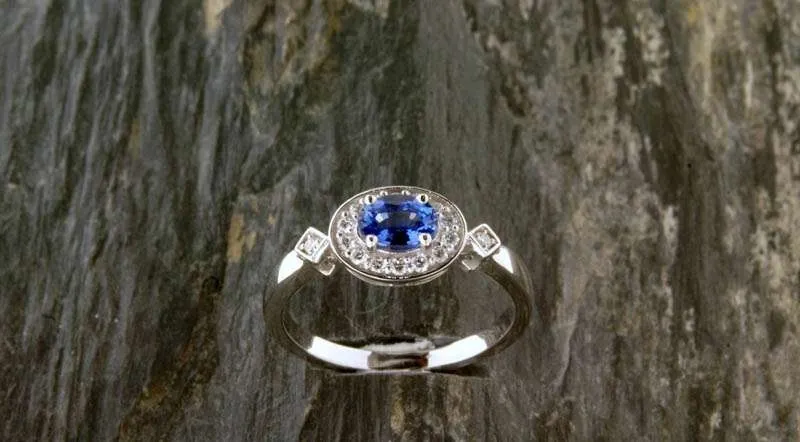 Bague Entourage Or Blanc Saphir  Diamants