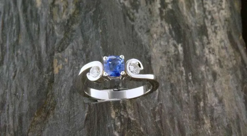 Bague Or Blanc Saphir Ceylan Diamants