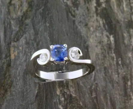 Bague Or Blanc Saphir Ceylan Diamants